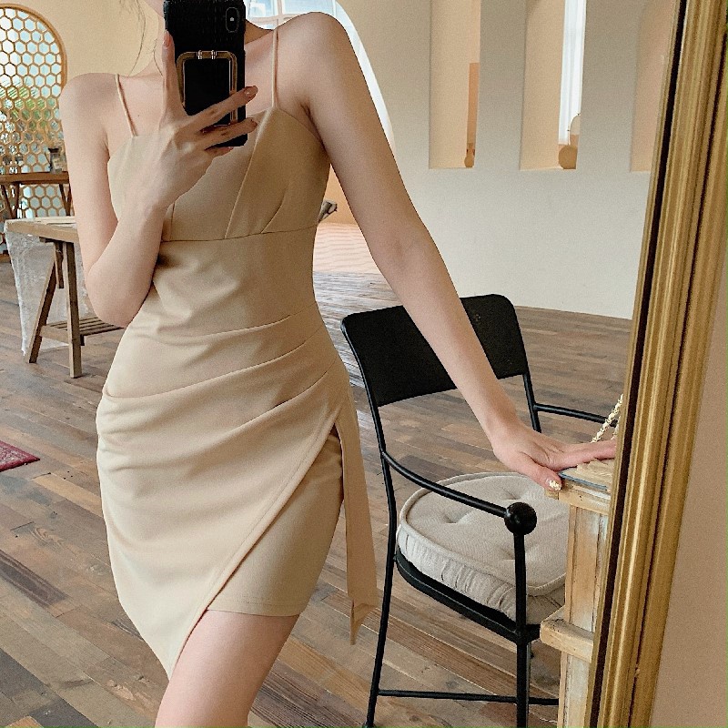 QKOOLE  Đầm Hai Dây Mỏng Ôm Eo Phong Cách Pháp Cổ Điển Quyến Rũ Thời Trang Mùa Xuân Dành Cho Nữ