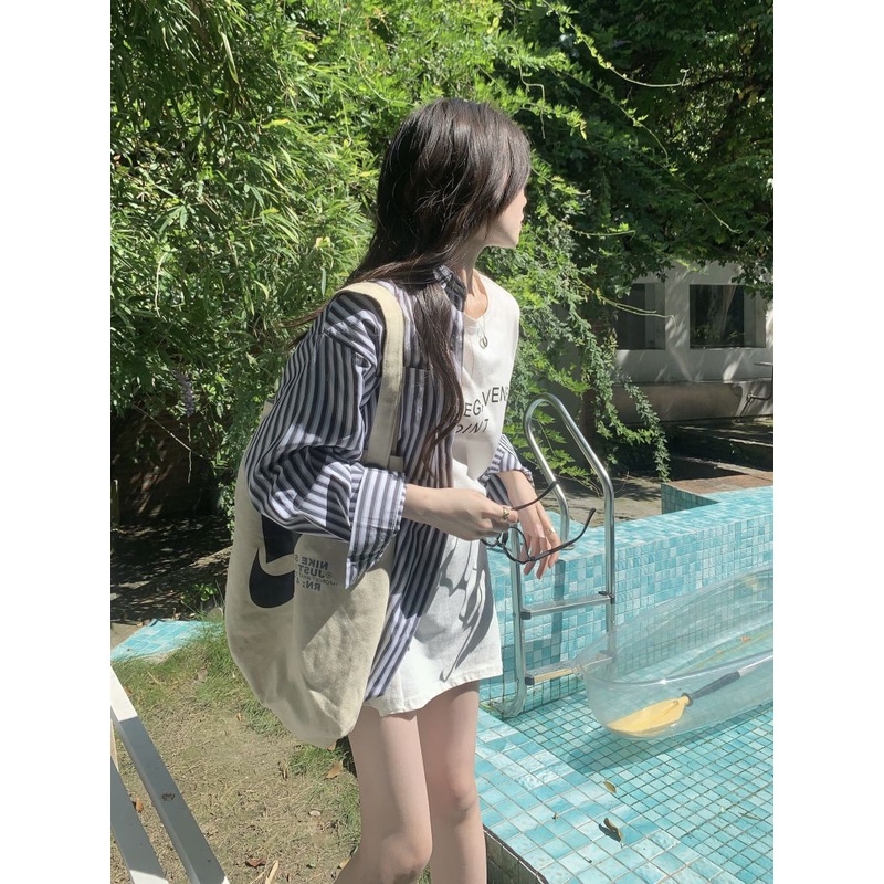 Áo Sơ Mi Dáng Rộng Họa Tiết Kẻ Sọc Thời Trang Hàn Quốc