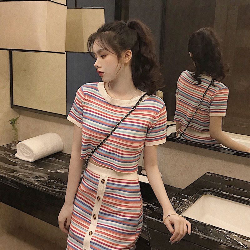set áo chân Váy sọc phong cách phương Tây phong cách Hồng Kông Bộ đồ hai món thời trang nữ mùa hè Hàn Quốc