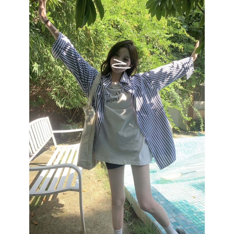 Áo Sơ Mi Dáng Rộng Họa Tiết Kẻ Sọc Thời Trang Hàn Quốc