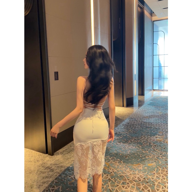 COZOK Đầm Hai Dây Ngắn Vải Satin Phối Ren Màu Đen Quyến Rũ