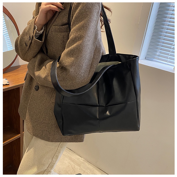 Túi Xách Da Màu Đen / Trắng Cỡ Lớn 30 * 35cm