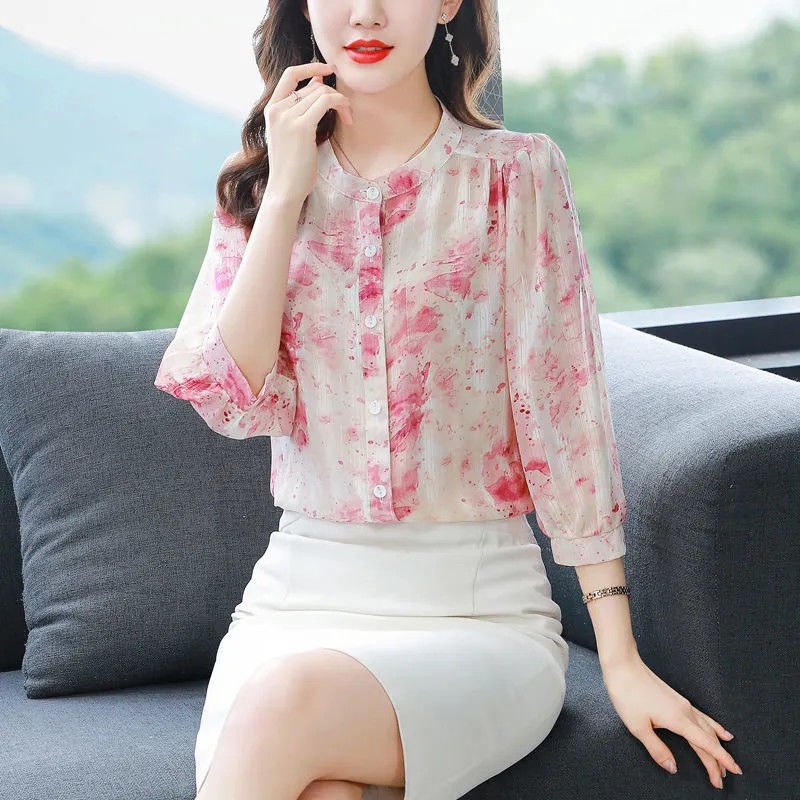 Áo Sơ Mi Chiffon Cổ Tròn Tay Lửng Dáng Rộng In Hoa Cài Nút Thoải Mái Cho Nữ