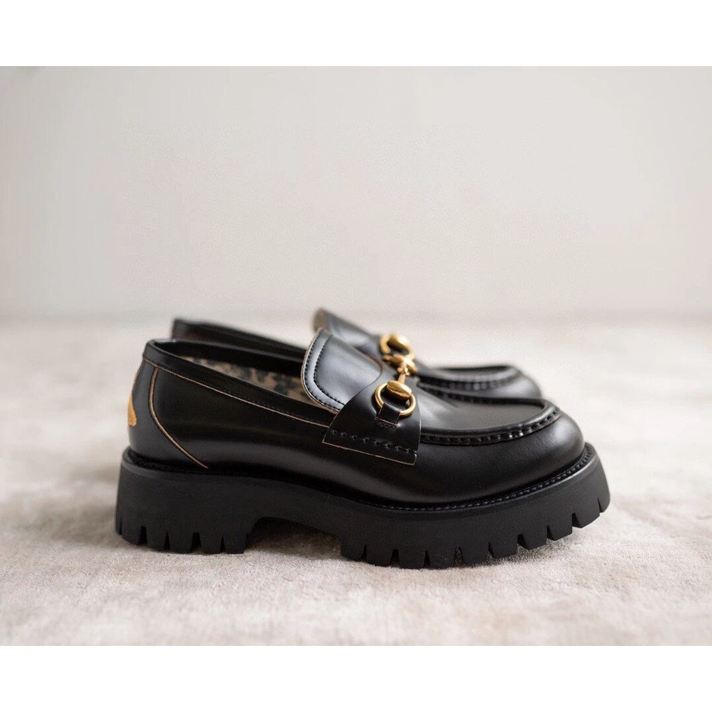 Hàng Mới Về GC Giày Lười Đế Dày Vừa Thêu Hình Ong Thời Trang Cho Nữ