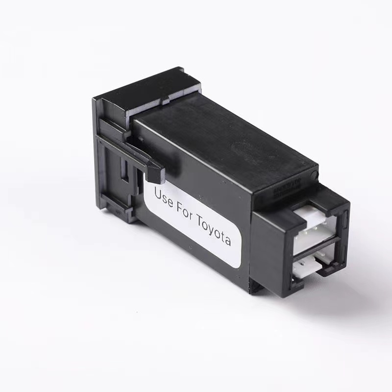 Cục Sạc Nhanh 12V QC3.0 Có Đèn LED Vôn Kế Cho Toyota corolla altis 2019 2020 2021 2022 corolla cross