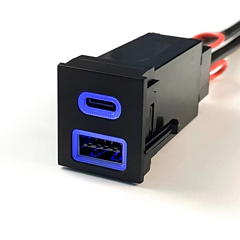 Cục Sạc Nhanh 12V QC3.0 Có Đèn LED Vôn Kế Cho Toyota corolla altis 2019 2020 2021 2022 corolla cross