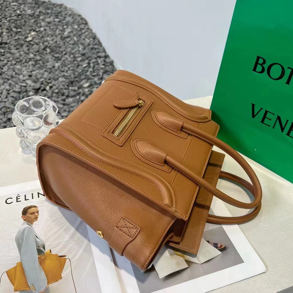 Túi Đeo Chéo Bằng Da Thuộc In Hình Mặt Cười Thời Trang 2022 Dành Cho Nữ