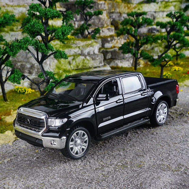 HOT WHEELS Mô Hình Xe Hơi Toyota Tundra Bằng Hợp Kim Kẽm Có Đèn Và Âm Thanh Tỉ Lệ 1 / 32