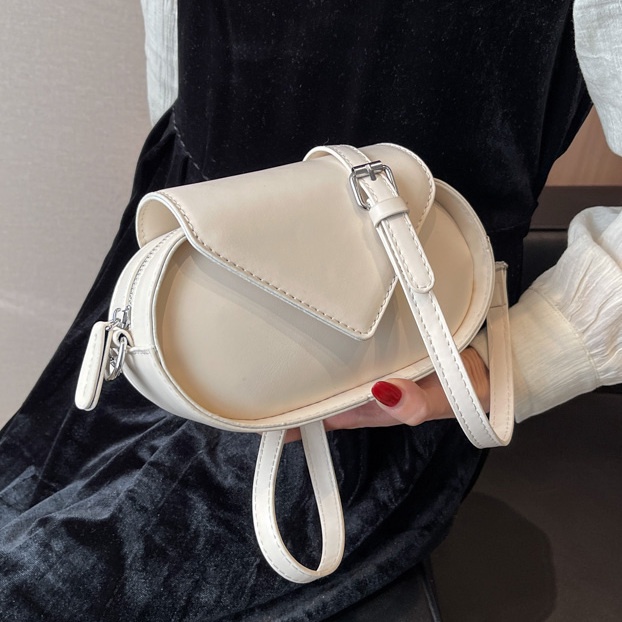 Túi Đeo Chéo Phong Cách Mới 2023 Dễ Phối Đồ Thời Trang Xuân Hè Cho Nữ FT7349