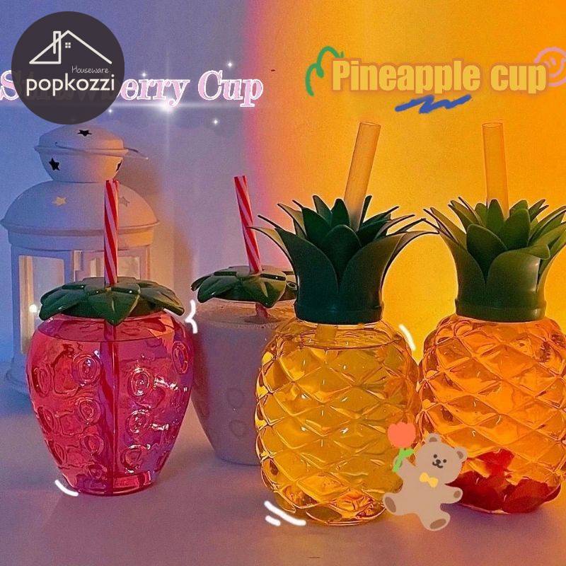 Cốc Uống Nước 500ml Bằng Nhựa Hình Dâu Tây / Dứa Kèm Ống Hút Xinh Xắn