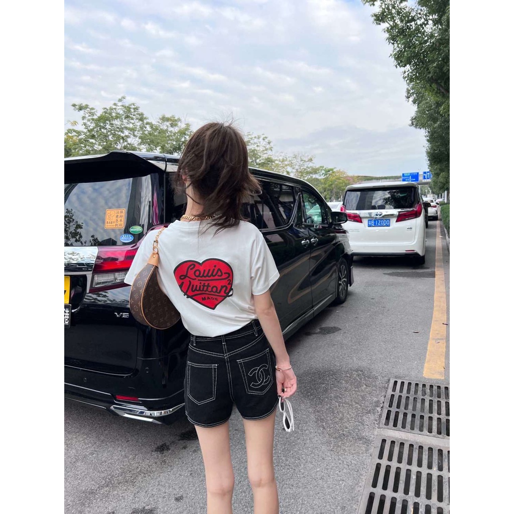 Áo Thun Tay Ngắn In Hình Trái Tim + Dây Treo Thời Trang Cho Cặp Đôi L1V