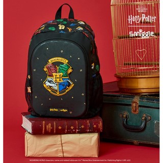 Smiggle  Classic Black Backpack for Primary Children