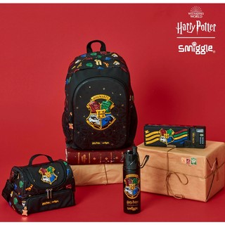 Smiggle  Classic Black Backpack for Primary Children