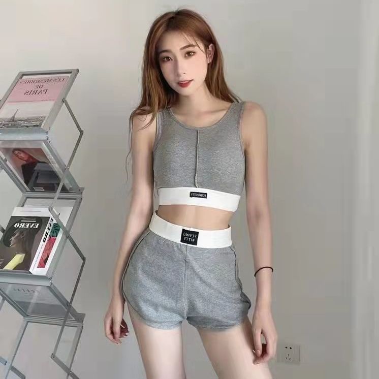 Bộ Đồ Thể Thao Hai Mảnh Mùa Hè Mới Cho Nữ