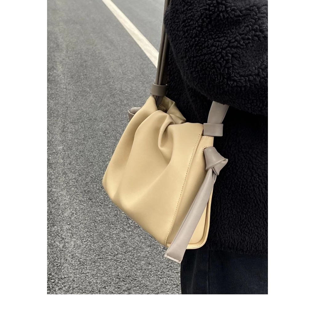 Túi Đeo Chéo Vai Màu Tương Phản Thời Trang Mùa Xuân 2023 Cho Nữ