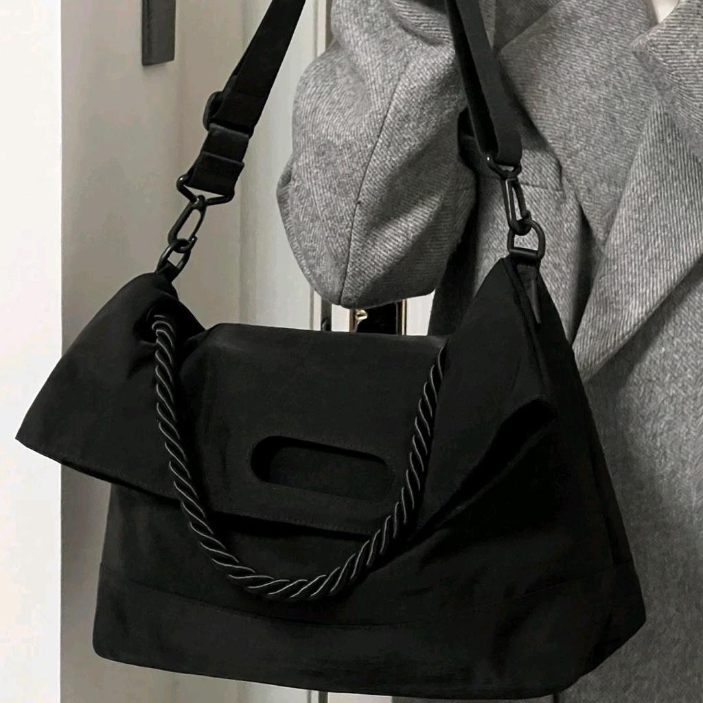 Túi Đeo Chéo Cỡ Lớn Phong Cách Mới Cho Nữ