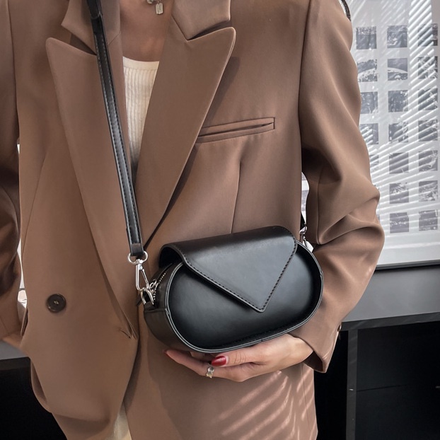 Túi Đeo Chéo Phong Cách Mới 2023 Dễ Phối Đồ Thời Trang Xuân Hè Cho Nữ FT7349