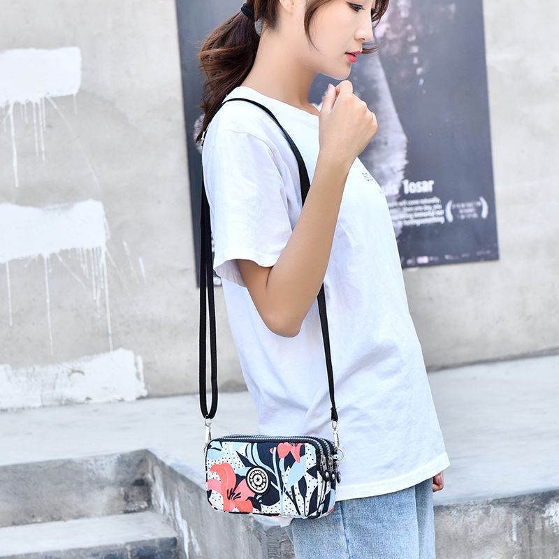 Ví Dài Ba Lớp Bằng Vải Canvas Có Khóa Kéo Phong Cách Hàn Quốc Dành Cho Nữ