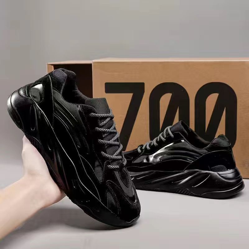 Giày Thể Thao Tăng Chiều Cao Thoáng Khí 700V2