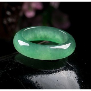 Nhẫn ngọc bích màu sắc ngọc bích thời trang cho nam và nữ