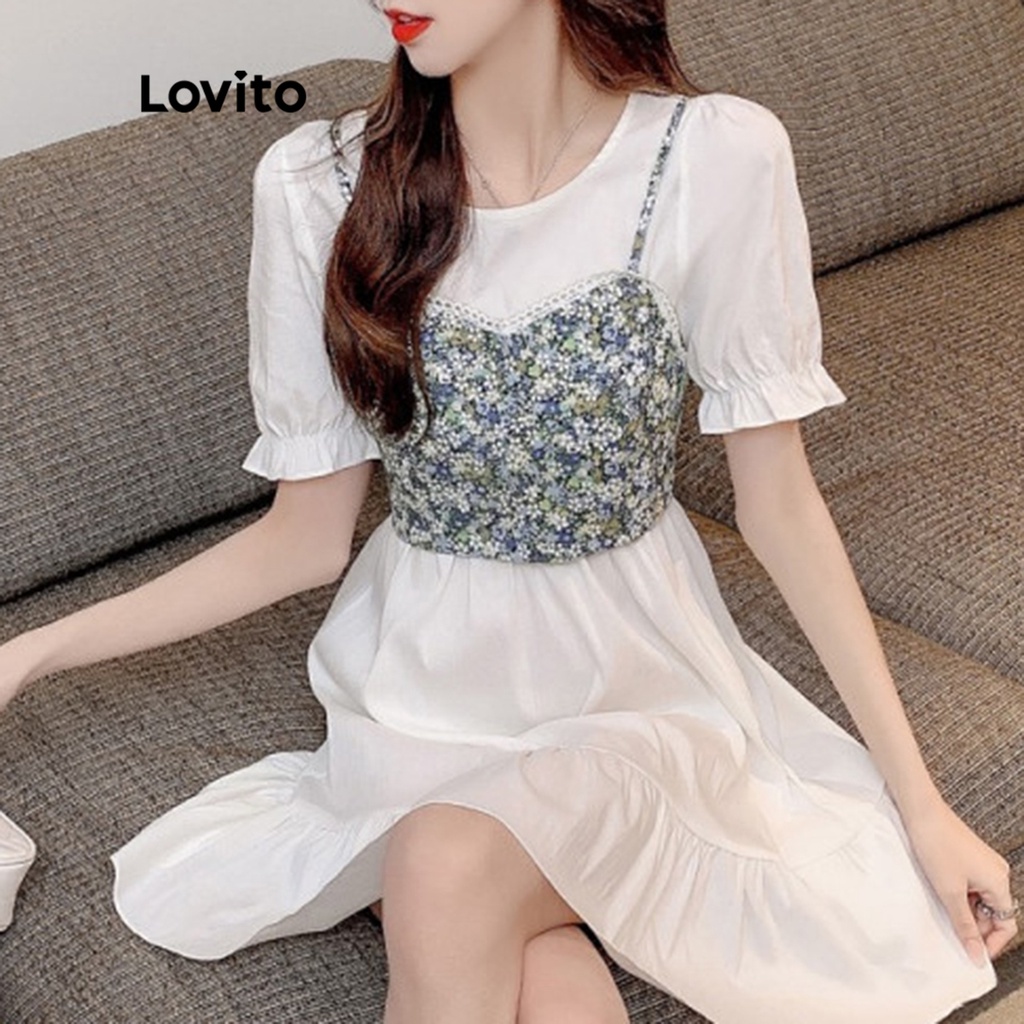 Set đồ 2 món Lovito cổ tròn xếp nếp kết hợp màu sắc họa tiết hoa thường ngày dành cho nữ LNA04072 (màu trắng)