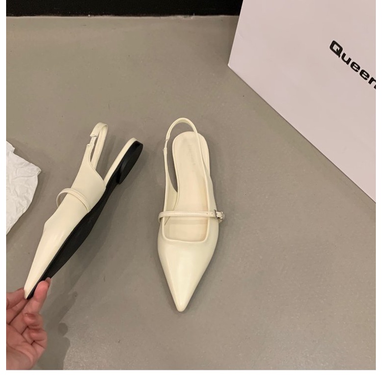 Giày Sandal Mũi Nhọn Đế Bằng Hở Ngón Phối Dây Chéo Sau Lưng