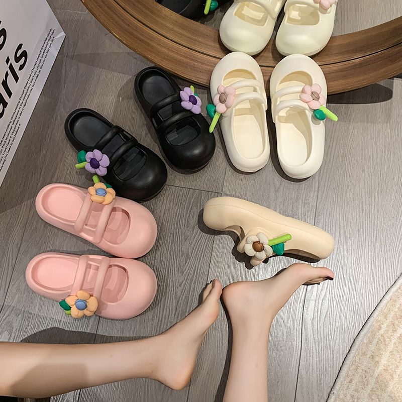 Dép Sandal Bít Mũi Đế Dày Đính Hoa Thời Trang Xuân Hè Cho Nữ