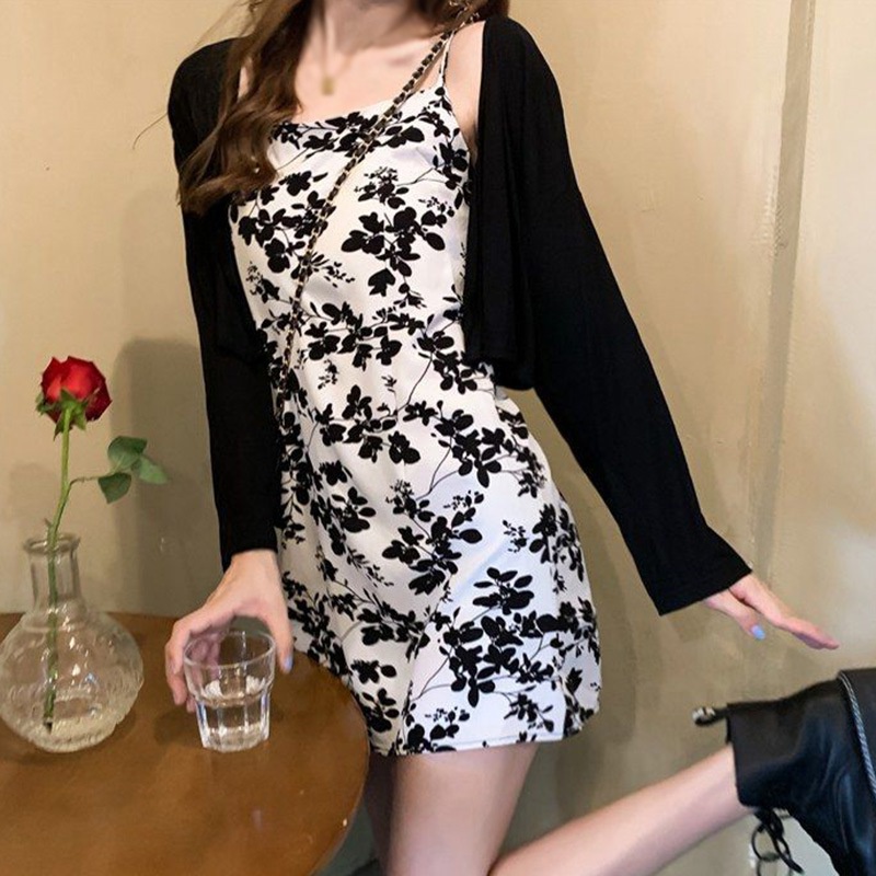 Đầm Hai Dây Mỏng Ôm Eo Họa Tiết Hoa Thời Trang Cho Nữ SIZE L