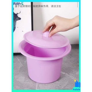 Bô đi vệ sinh dày dặn có nắp đậy tiện lợi dành cho người lớn và trẻ em