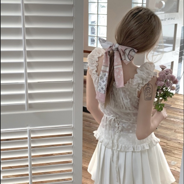 Áo Thun Tay Ngắn Phối Ren Màu Trơn Dáng Ôm Thời Trang Hàn Quốc Cho Nữ