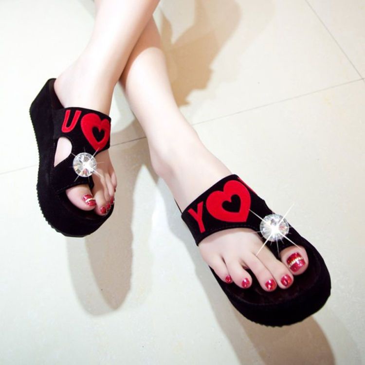 Hàng Mới Về ~ Dép Sandal Đế Dày Cao Gót Đính Đá Hình Trái Tim Phong Cách Mới Cho Nữ Đi Biển