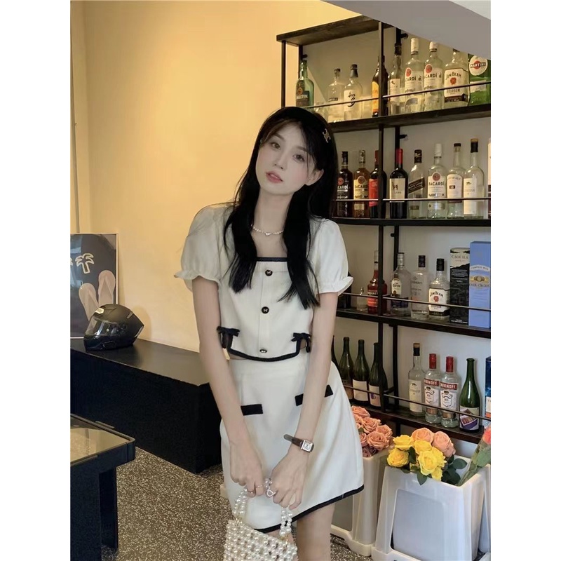 Set Áo Lửng Phối Chân Váy Ngắn Phong Cách Retro Thời Trang Hè Mới Cá Tính Cho Nữ