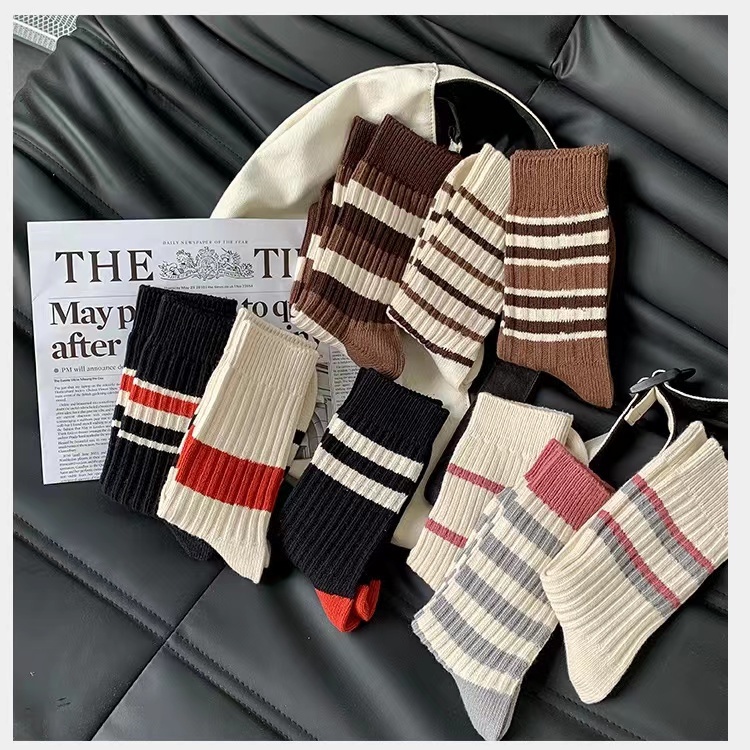 Bán Chạy Vớ Bốn Mùa Cổ Cao Vừa Họa Tiết Sọc Màu Nhuộm Đơn Giản Dễ Phối Đồ