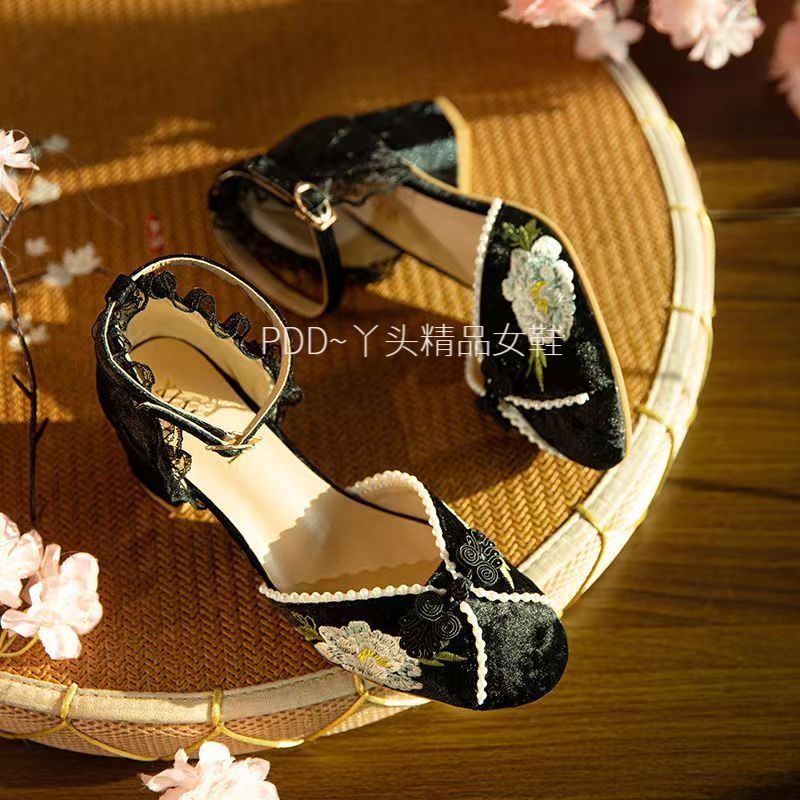 Giày Cao Gót Sườn Xám Thêu Hình Bướm Ngôn Ngữ Hibiscus Phong Cách Cổ Điển Nhẹ Nhàng Phù Hợp Với Mùa Hè 202 Mới Dành Cho Bạn Nữ