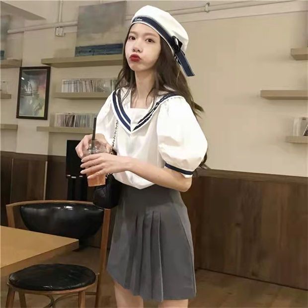 Áo Thun Nữ Ngắn Tay Cổ Tròn Thời Trang Hàn