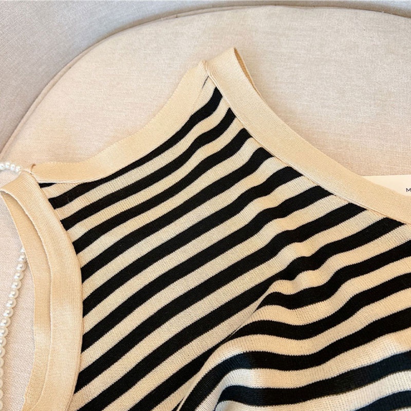 Áo Dệt Kim Không Tay Họa Tiết Kẻ Sọc Thời Trang Hàn Quốc Cho Nữ