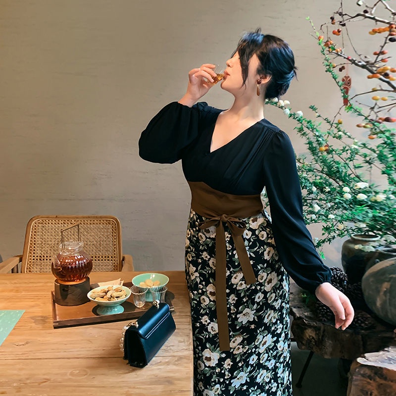 [F &amp; X] Đầm Dáng Dài Chiết Eo Dáng Ôm Phong Cách Pháp Cổ Điển Thời Trang Mùa Xuân Mới Cho Nữ