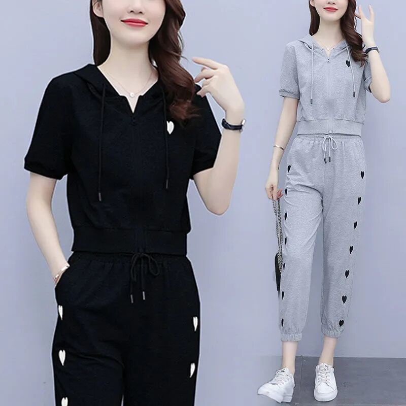 Set Đồ Thể Thao Áo Thun Tay Ngắn Có Nón Phối Quần Dài Tới Mắt Cá Chân Thời Trang Mùa Hè 2023 Cho Bạn Gái