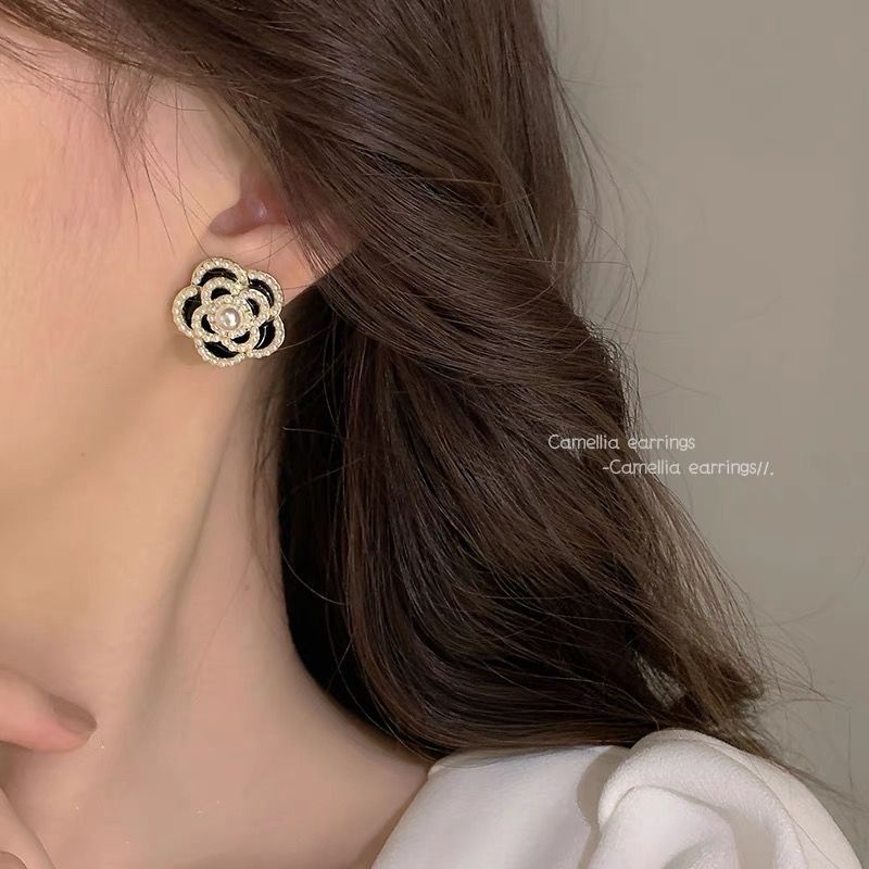 Xiaoxiangfeng Bông Tai Đa Năng Phong Cách Hepburn Màu Đen Cổ Điển Cho Nữ Sen