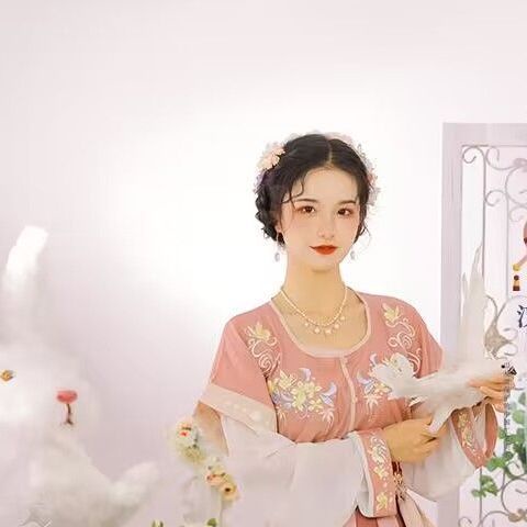 Yankeen Bộ Hán Phục Siêu Kinh Tế 30% Giảm Giá Cả Phải Chăng 8.26