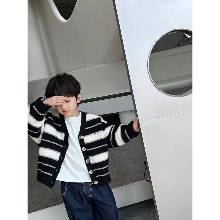 Áo Khoác Cardigan Dệt Kim Kẻ Sọc Rộng Thời Trang Xuân Thu Phong Cách Hàn Quốc Cho Bé Trai Và Gái