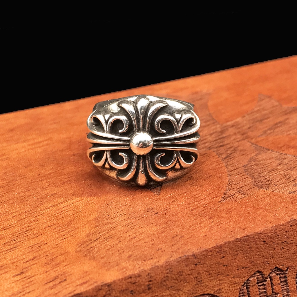 CHROME HEARTS  Nhẫn Chéo Giữ Đồng Hồ Mạ Crôm Bạc 925 Kích Thước Lớn