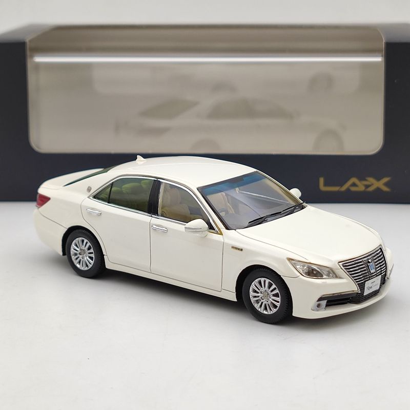 La-x Mô Hình Xe Hơi toyota crown Thế Hệ 14 15 Bằng Nhựa resin Tỉ Lệ 1 / 43
