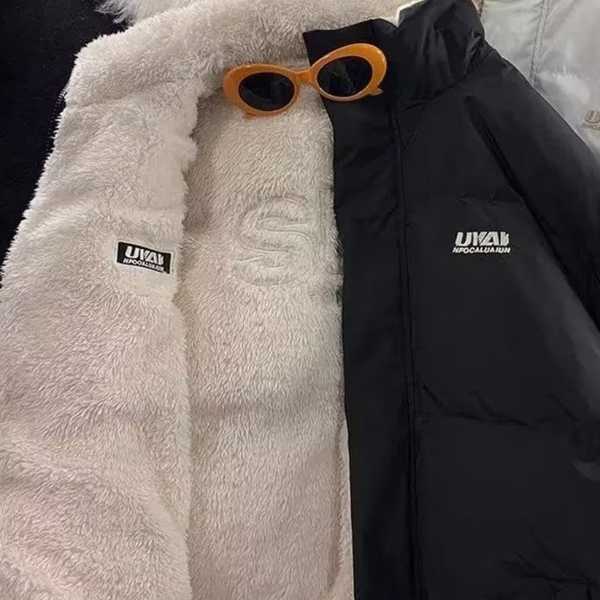 Áo lông vũ cặp đôi màu xanh Klein áo bánh mì dày dặn mùa đông instagram cho nam và nữ áo khoác cặp đôi lông cừu mặc hai mặt