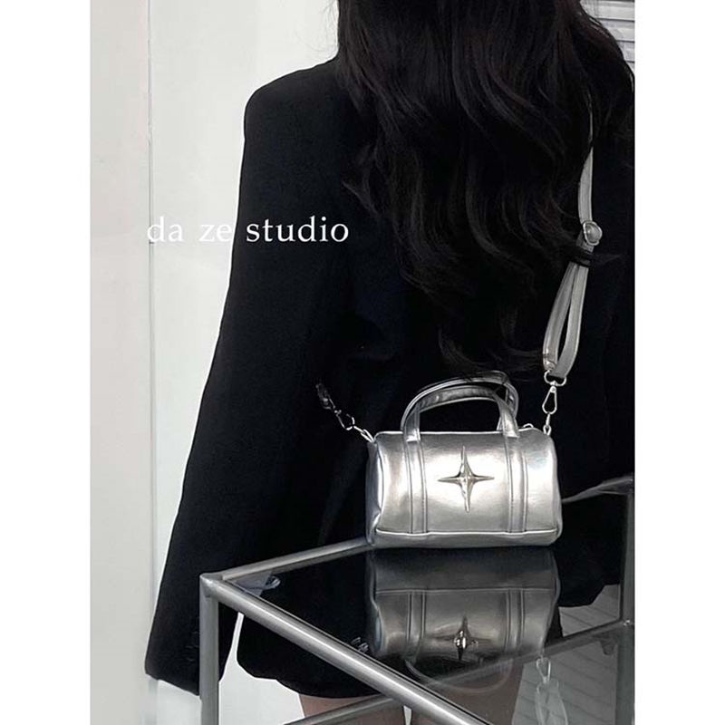 Tik tok Túi Xách bucket Một Bên Vai Mùa Hè Nóng Bỏng Màu Bạc Thiết Kế Dạng Xô Siêu hot Cho Nữ