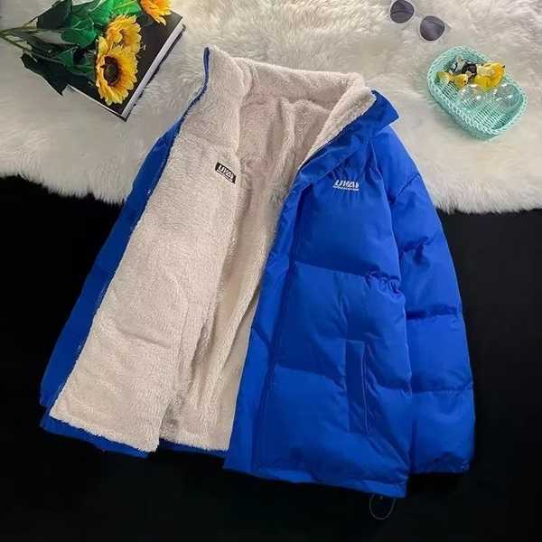 Áo lông vũ cặp đôi màu xanh Klein áo bánh mì dày dặn mùa đông instagram cho nam và nữ áo khoác cặp đôi lông cừu mặc hai mặt