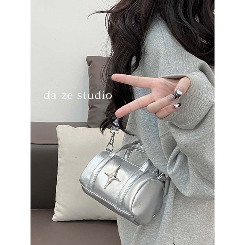 Tik tok Túi Xách bucket Một Bên Vai Mùa Hè Nóng Bỏng Màu Bạc Thiết Kế Dạng Xô Siêu hot Cho Nữ