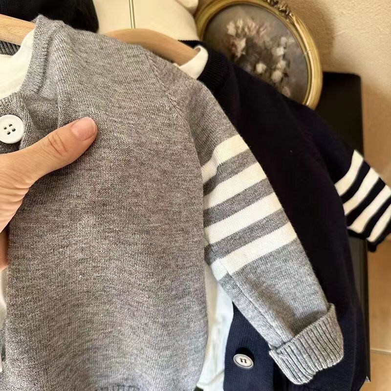 Áo Khoác cardigan Dệt Kim Cổ Tròn Thời Trang Xuân Thu Cho Bé
