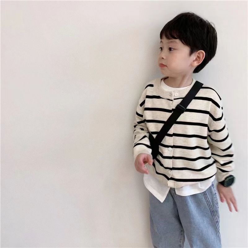 Áo Khoác cardigan Dệt Kim Kẻ Sọc Trắng Đen Phong Cách Hàn Quốc Cho Bé Trai