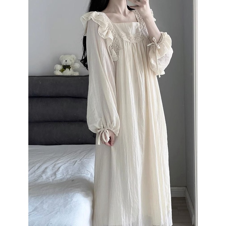 Đầm Ngủ Tay Dài Phối Ren Màu Sắc Ngọt Ngào Thời Trang Xuân Thu Cho Nữ